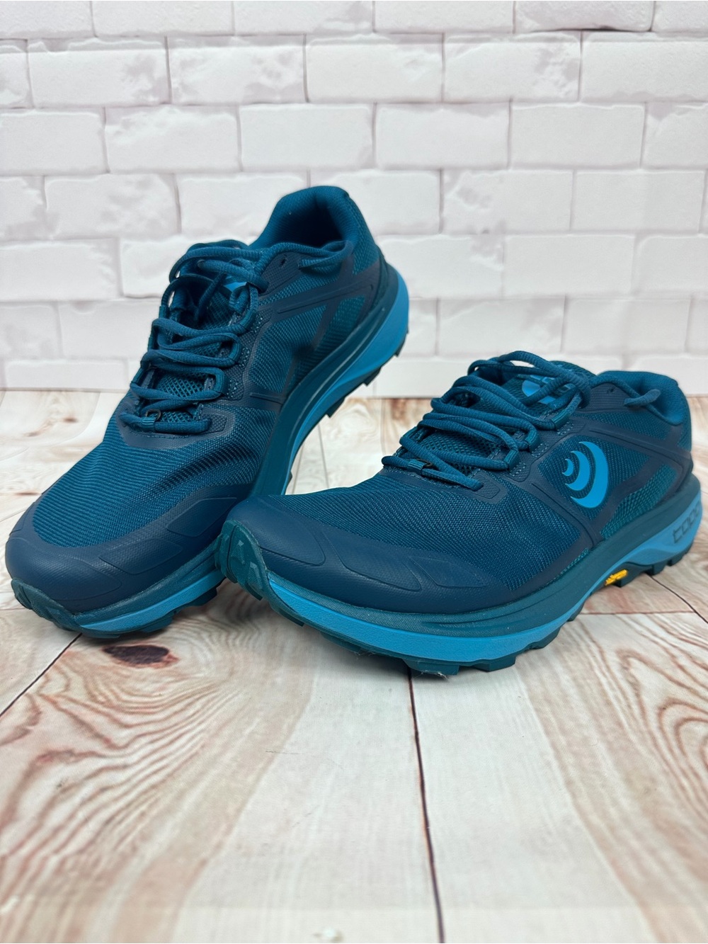 Women’s TOPO Athletic Trail Shoes - Teal Blue